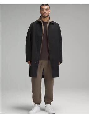 Lululemon New Venture Rain Coat